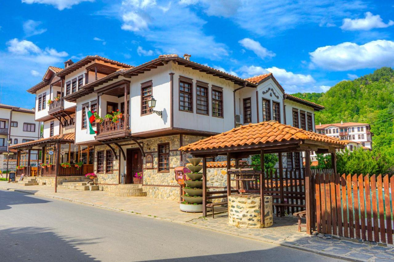 ホテルAlexandrov'S Houses ズラトグラッド エクステリア 写真